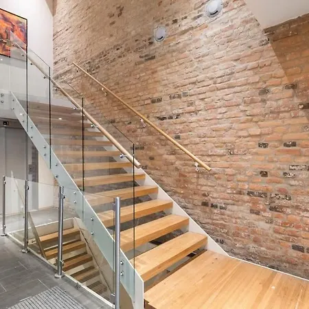 Nydelig Leilighet I Hjertet Av Sentrum! Appartement